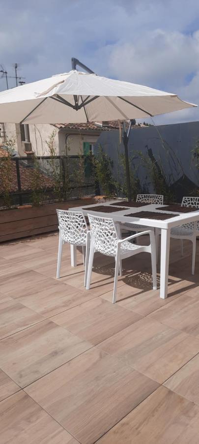 Studio Avec Terrasse Arles Eksteriør bilde